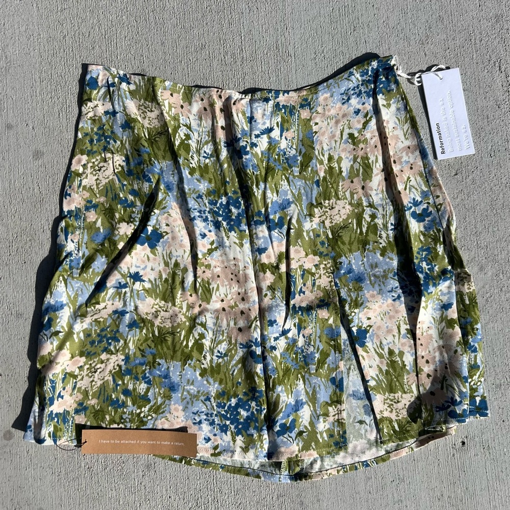 NWT Reformation Margot Mini Skirt Size 8 Color hillside